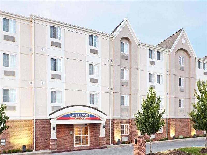 Candlewood Suites Fayetteville By Ihg Экстерьер фото