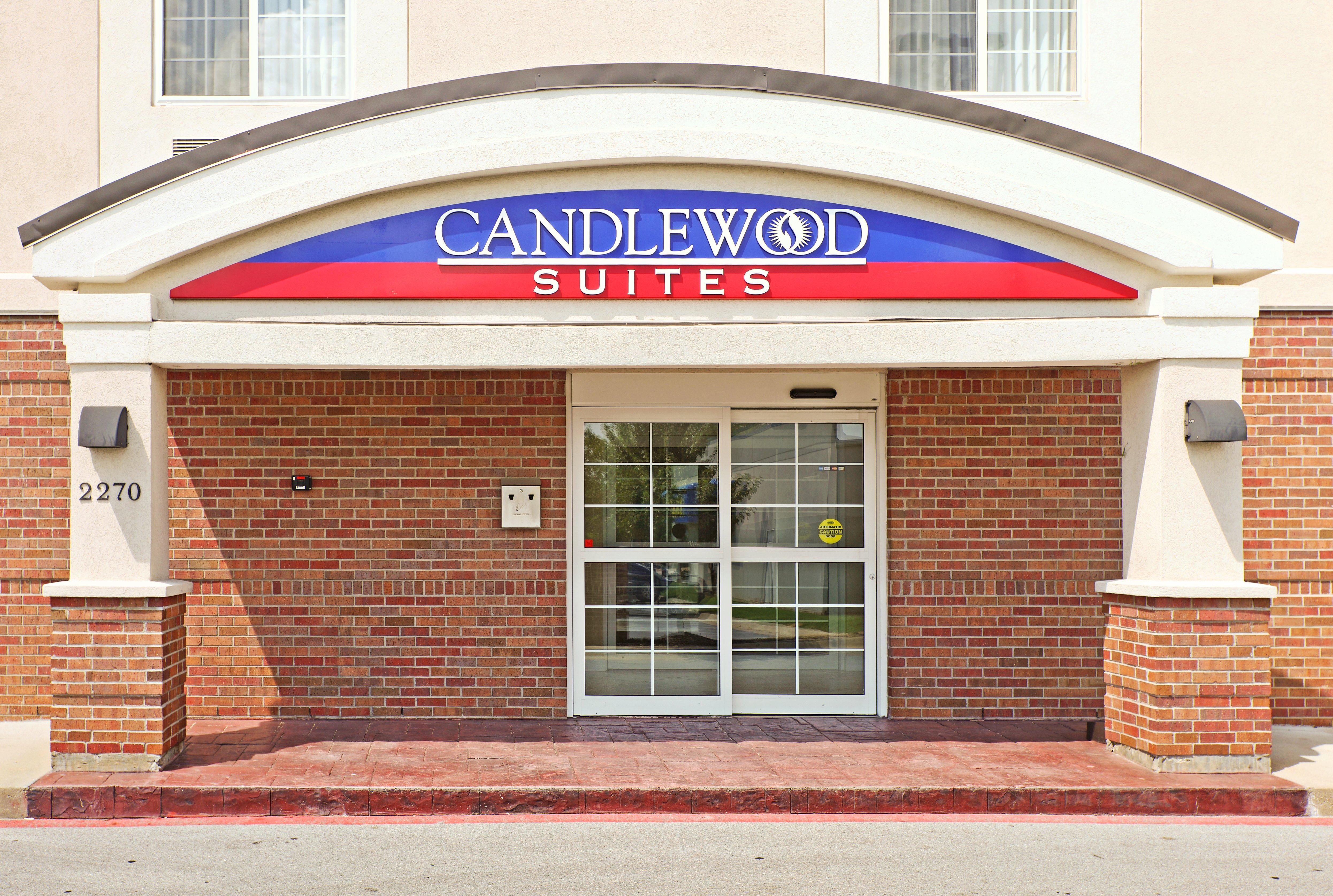 Candlewood Suites Fayetteville By Ihg Экстерьер фото