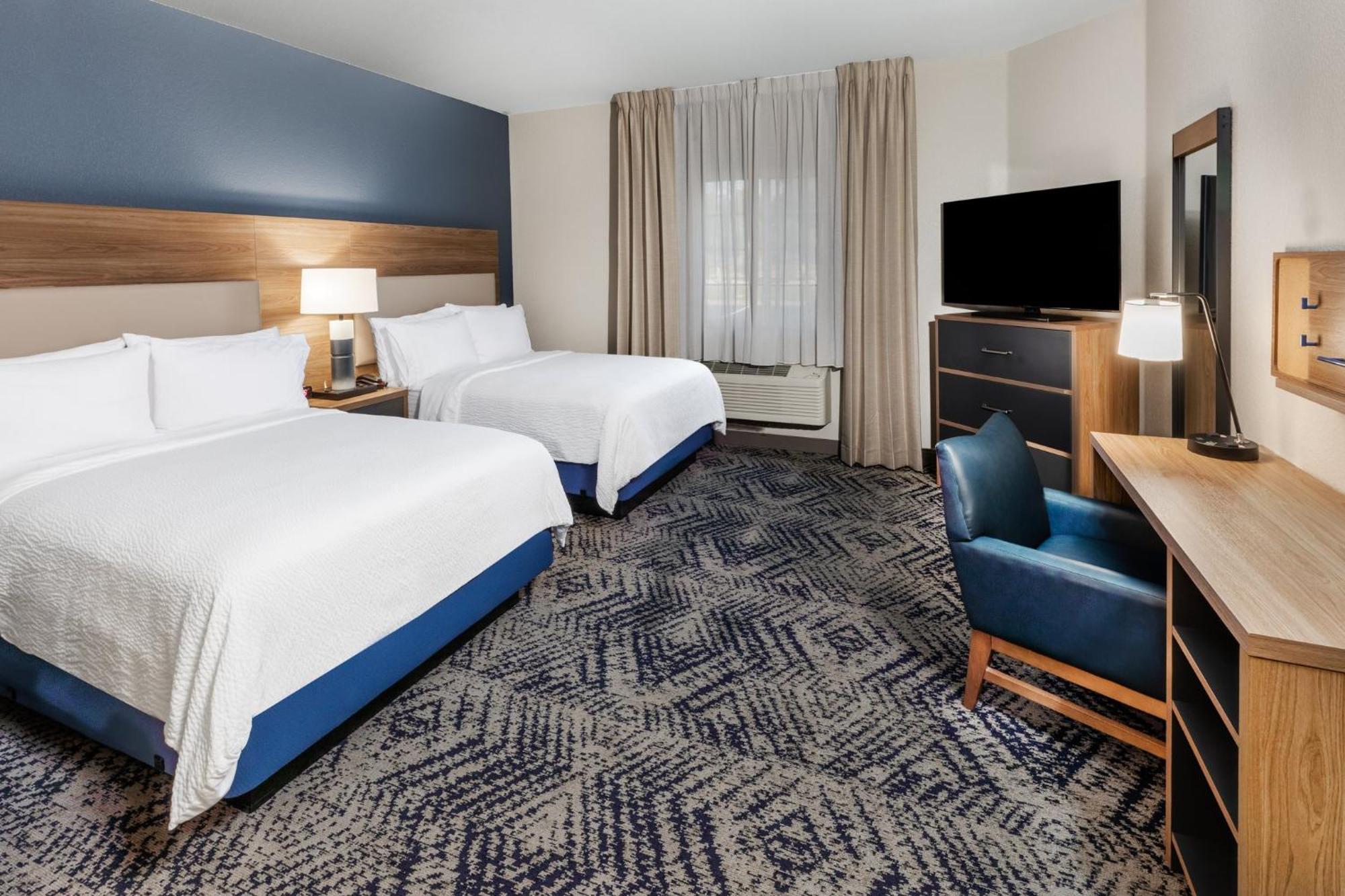 Candlewood Suites Fayetteville By Ihg Экстерьер фото