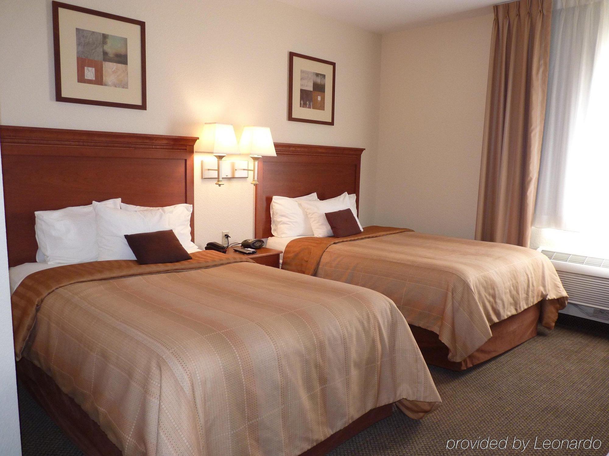 Candlewood Suites Fayetteville By Ihg Экстерьер фото