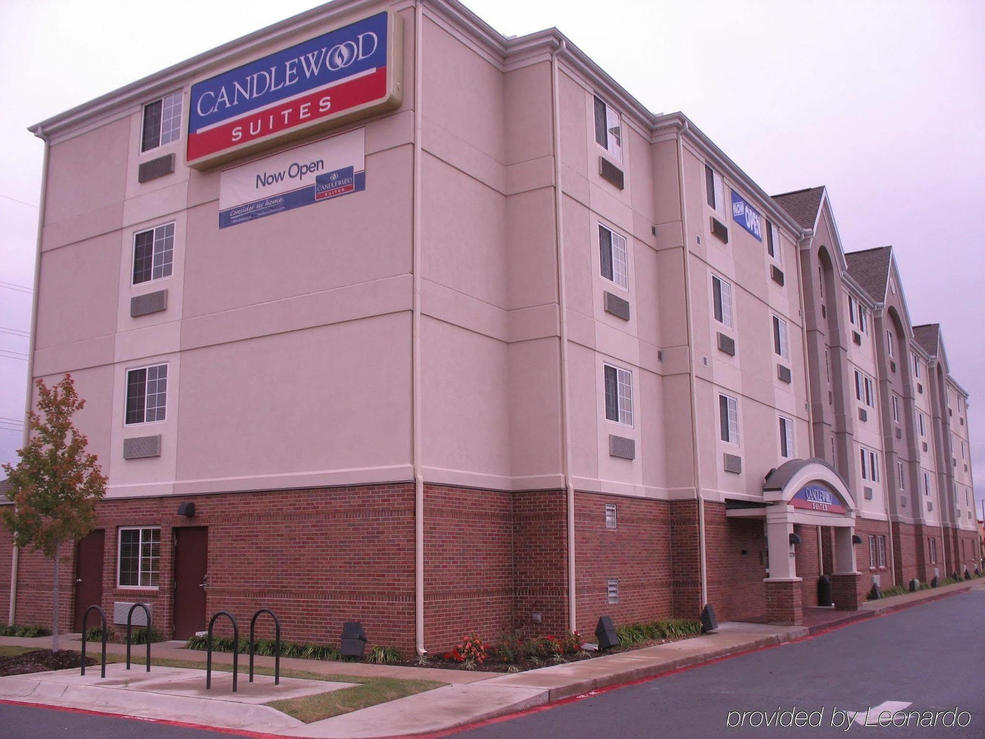 Candlewood Suites Fayetteville By Ihg Экстерьер фото
